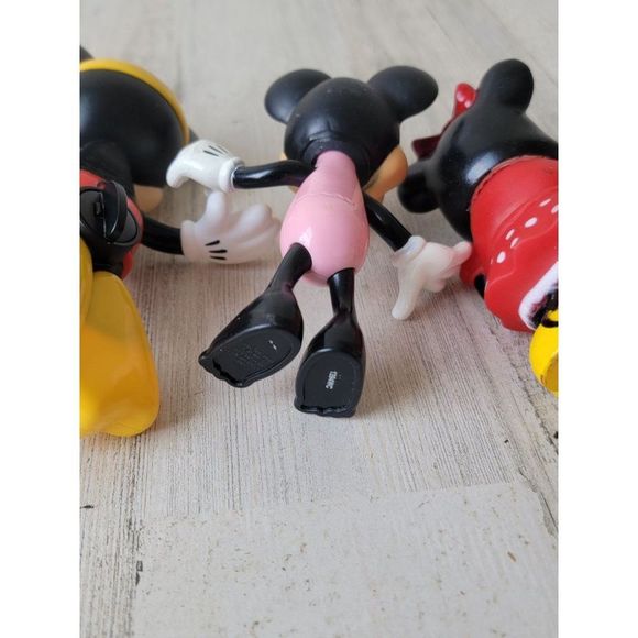 Disney Mickey Minnie Mouse swimming playset toy figure couple swimsuit - Picture 16 of 16